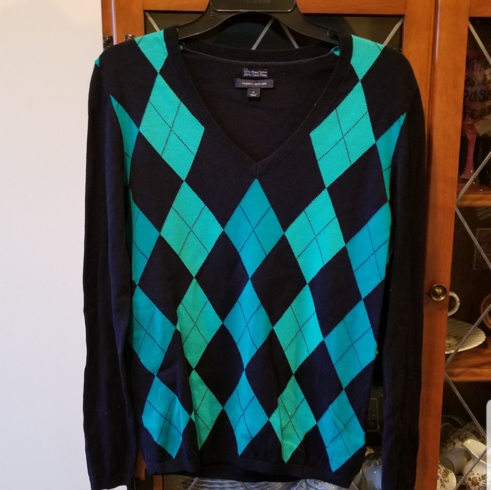 NWOT- Tommy Hilfiger Argyle Ivy V-Neck Sweater
